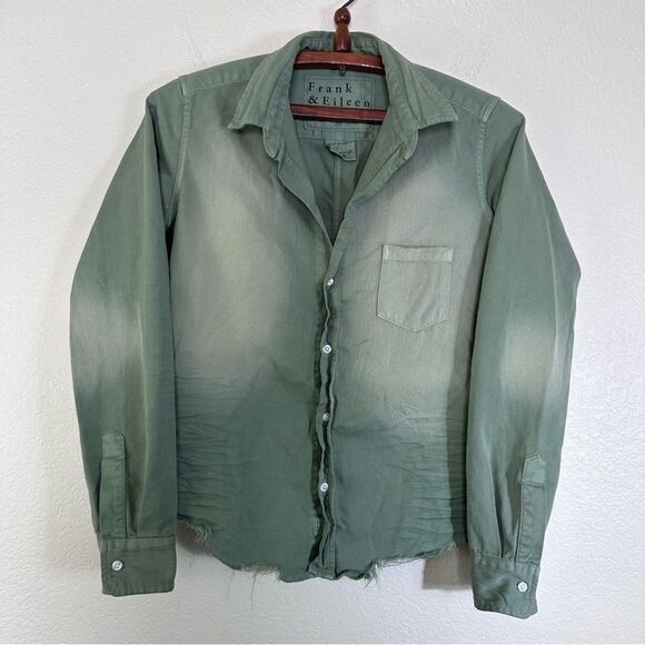 Frank & Eileen Barry Tailored Button Up Distressed Shirt in Sage Size XS - Picture 7 of 9
